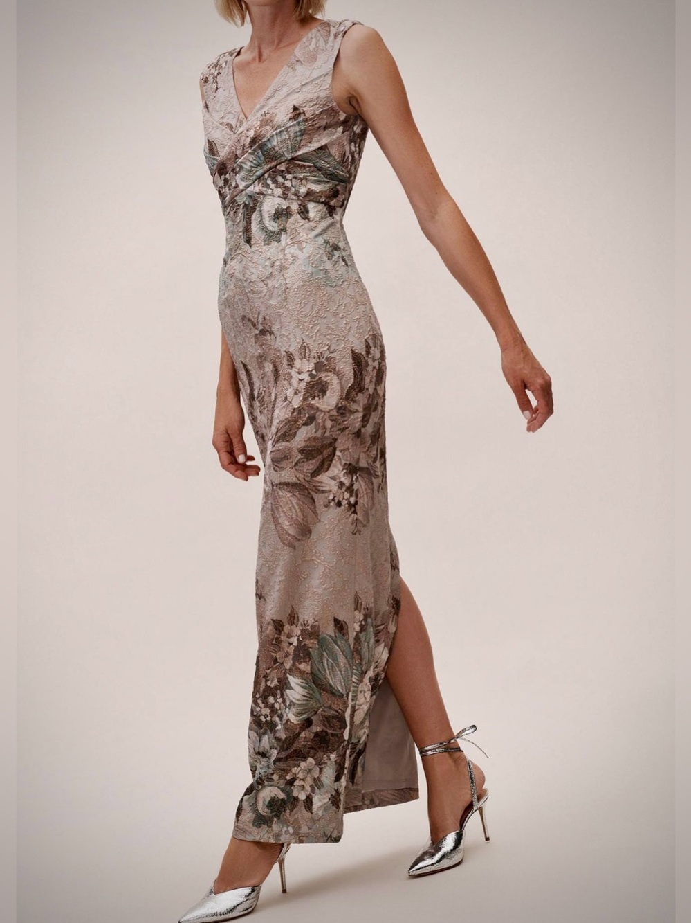Anthropologie BHLDN Adrianna Papell Lilliana Metallic Floral Maxi Gown Size 8